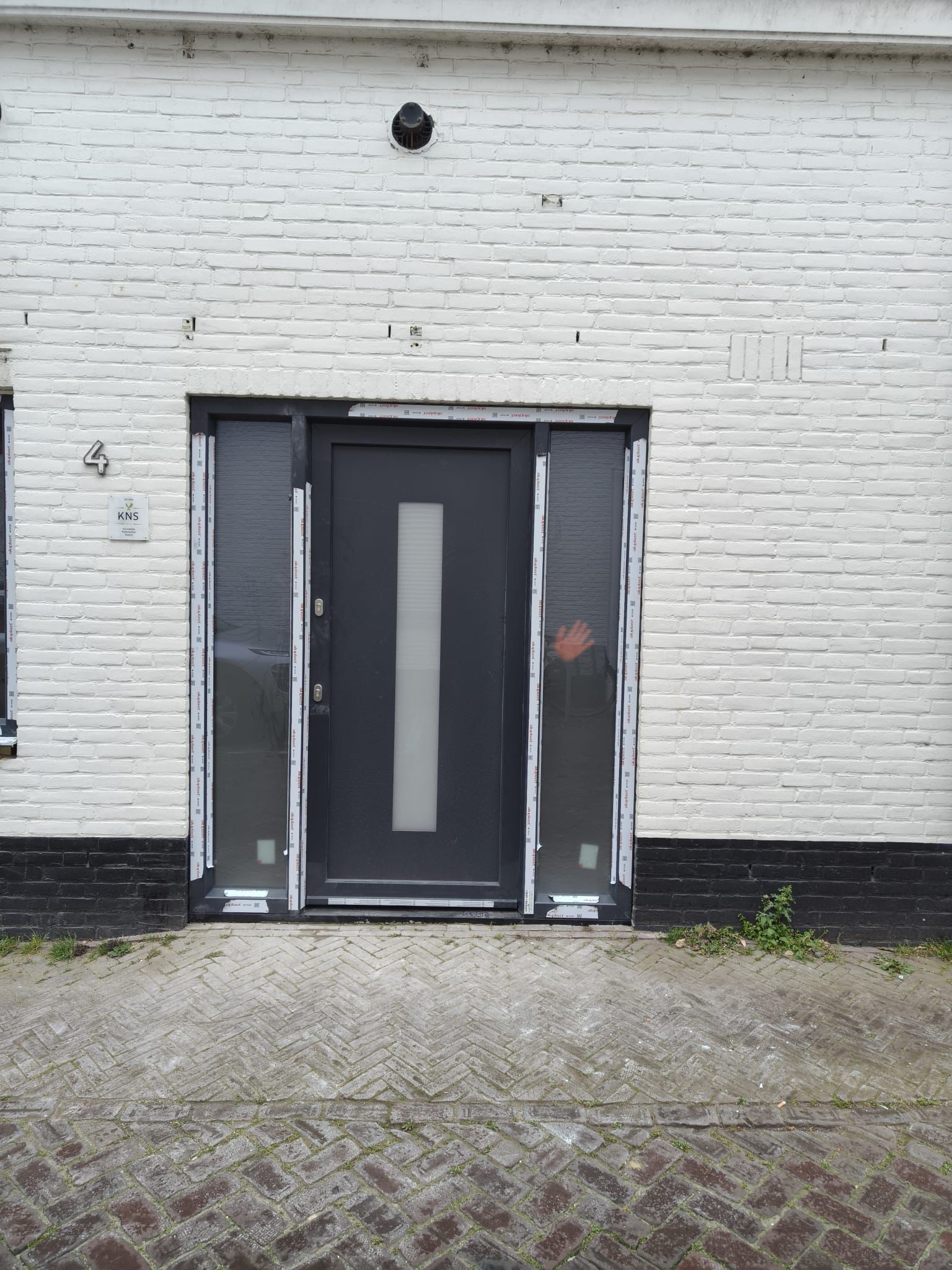 Kozijn op maat geplaatst — Klus Expert Breda (foto 40)