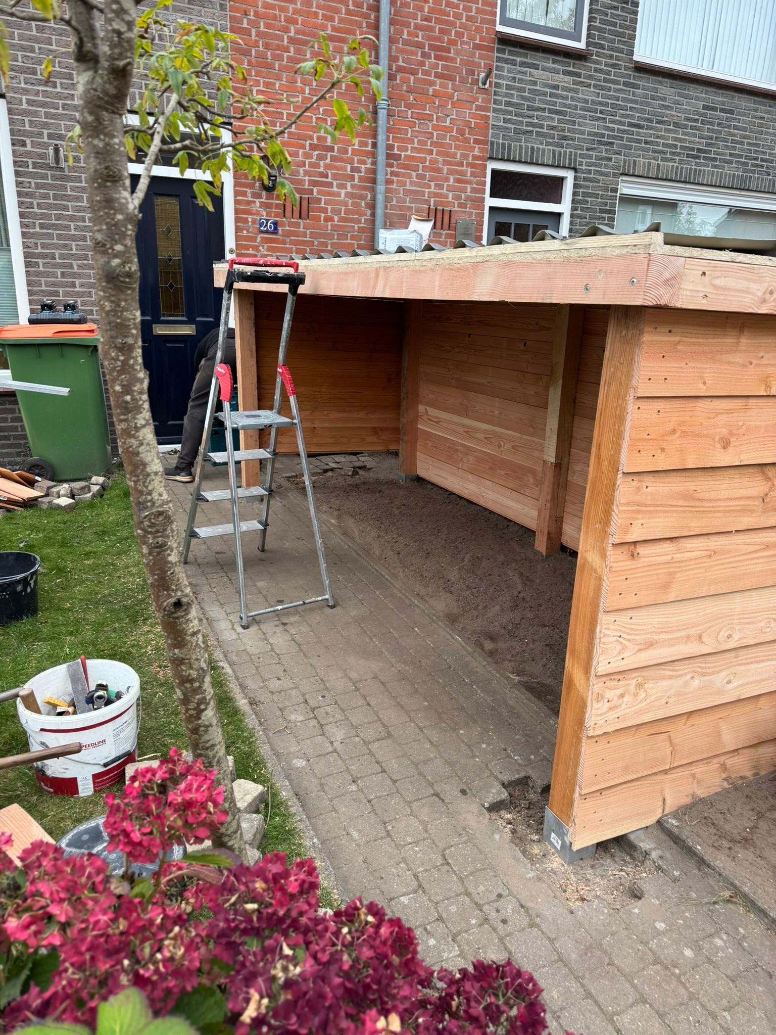 Houten schutting op maat — Klus Expert Breda (foto 30)